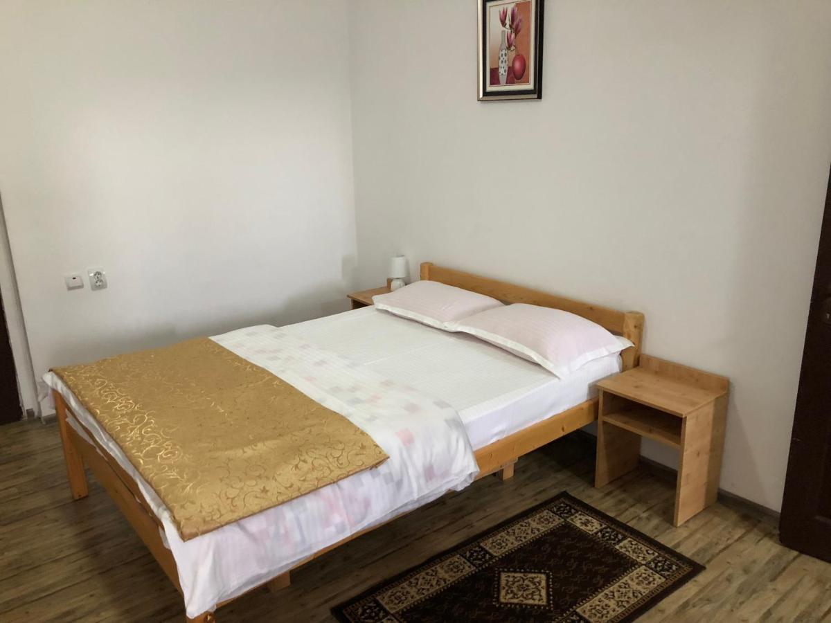 Fata Verde Soldanesti Екстериор снимка